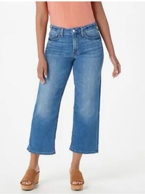 JEN7 Cropped Wide Leg Jeans Light Wash Size 2
